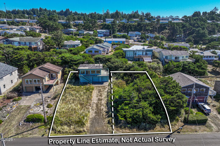Property Photo:  1713 NW Parker Avenue  OR 97394 