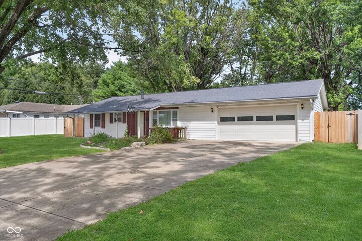 Property Photo:  733 Hanover Drive  IN 46184 