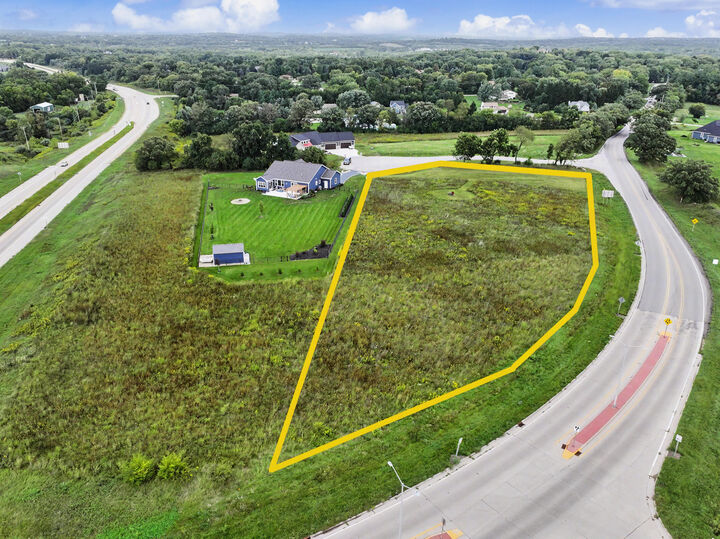 Property Photo:  S59w29923 Aces Lt. 4 Ct  WI 53189 