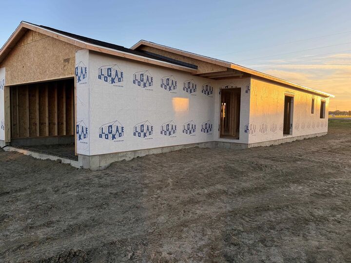 Property Photo: 5319 Sage Dr SE ND 58701