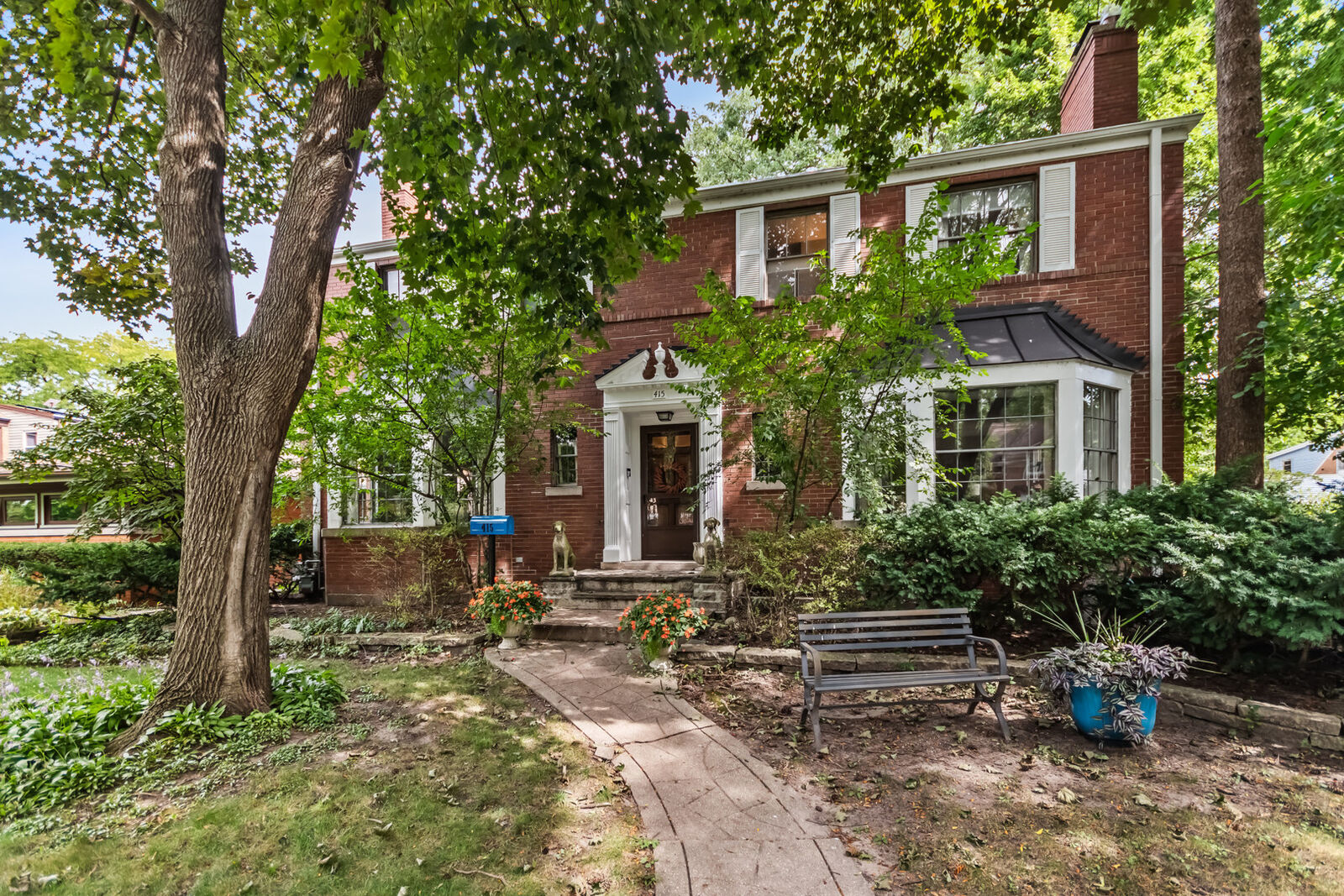 Property Photo:  415 Ashland Avenue  IL 60202 