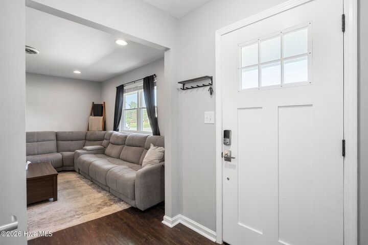 Property Photo:  405 Dennis Road  NC 28546 