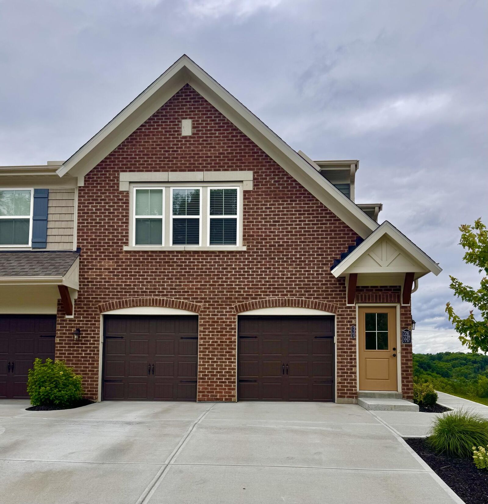 Property Photo: 7761 Devonshire Drive KY 41001