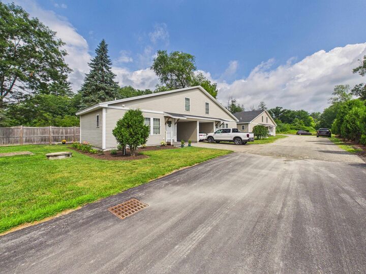 Property Photo: 4 Cherry Tree Lane NH 03446