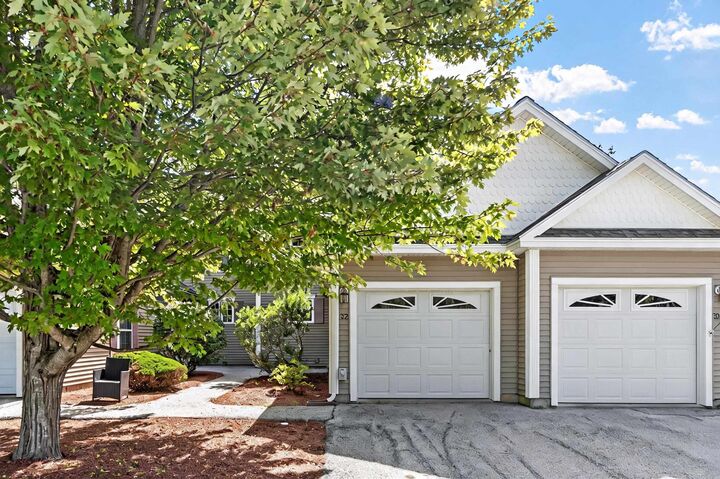 Property Photo:  32 Overlook Circle  NH 03051 