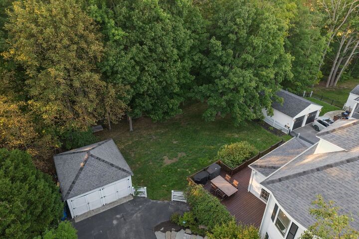 Property Photo: 199 Middle Road NH 03801
