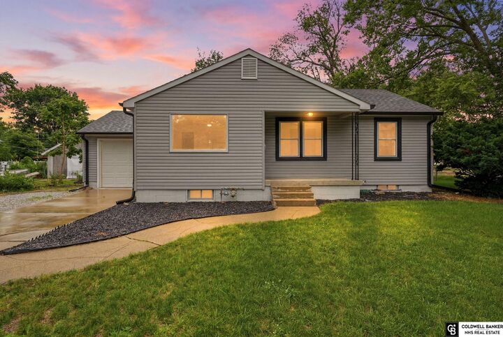 Property Photo:  1016 N Elmer Avenue  NE 68467 