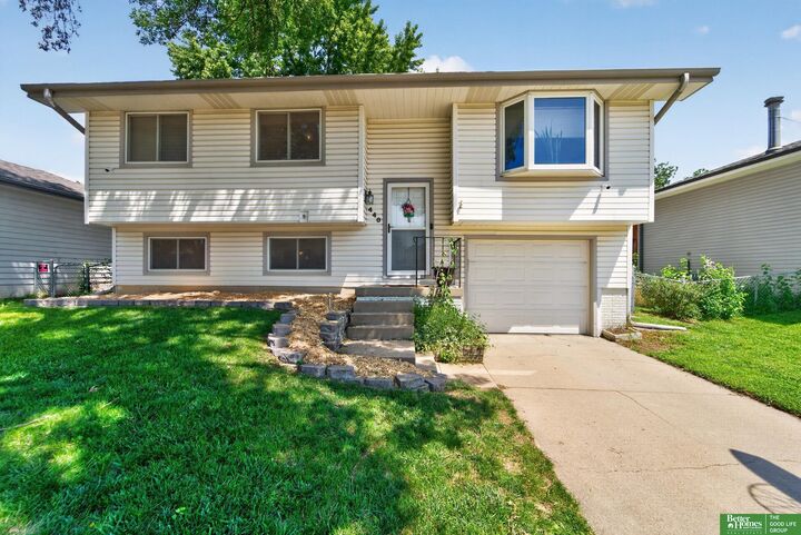 Property Photo: 440 Mormon Trail NE 68521