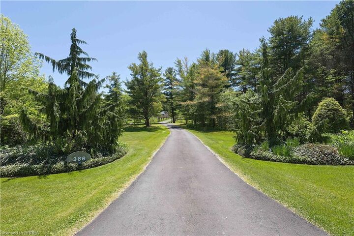 Property Photo:  386 Radical Road  ON N4Y 4K2 
