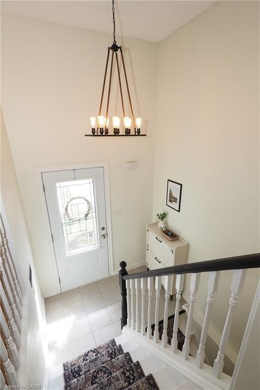 Property Photo:  17 Dyer Court  ON N3C 4B8 