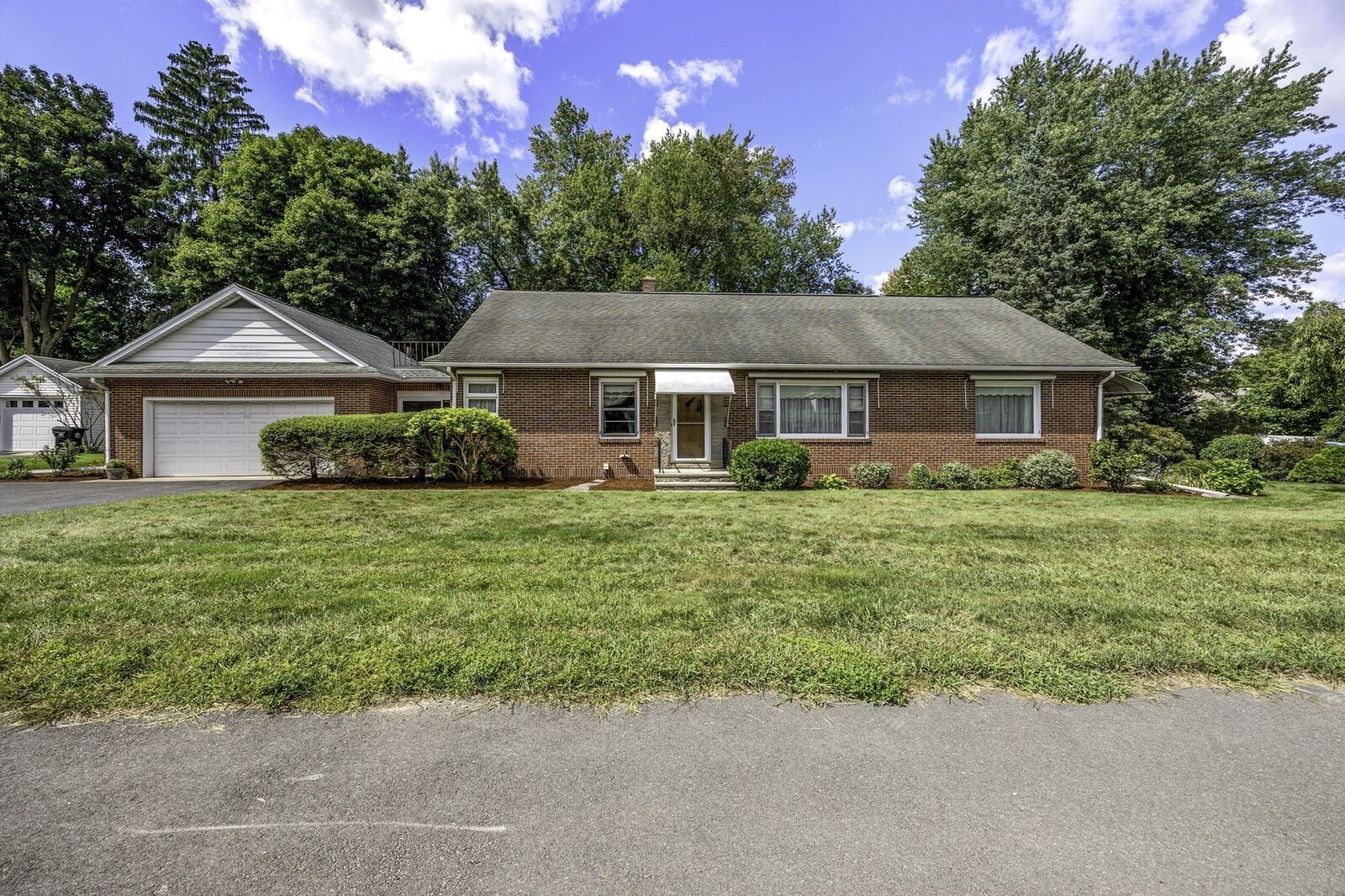 Property Photo:  538 Newton Street  MA 01075 