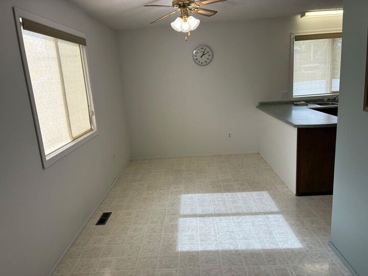 Property Photo:  5120 54 Street  AB T0B 2W0 