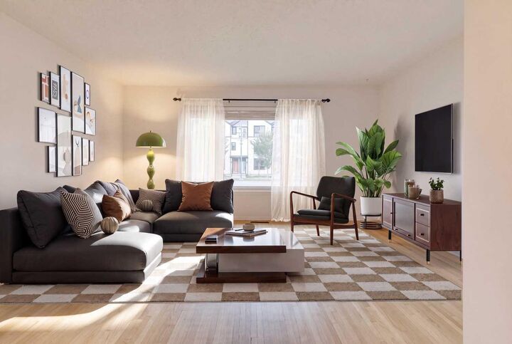 Property Photo:  3317 37 Street SW  AB T3E 3B9 