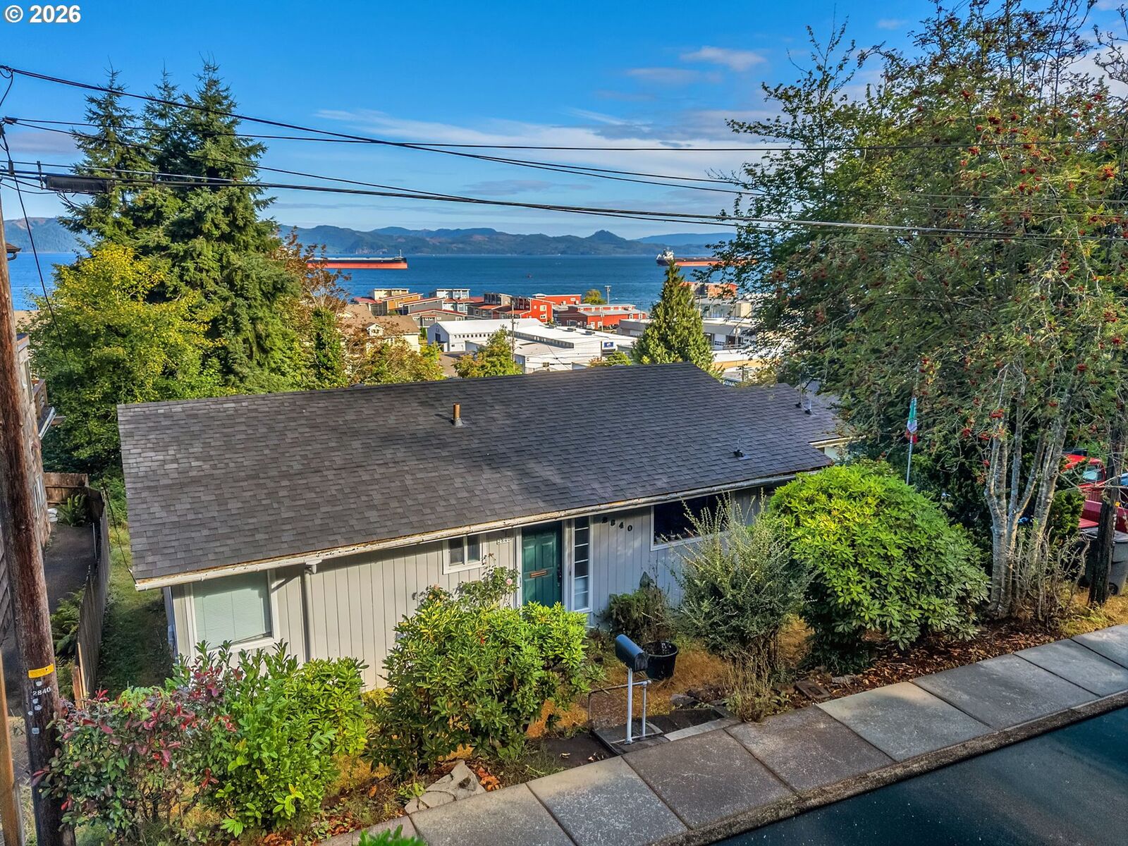Property Photo: 2840 Grand Ave OR 97103