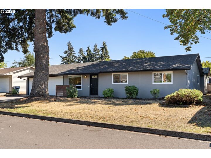 Property Photo: 3660 Mahlon Ave OR 97401