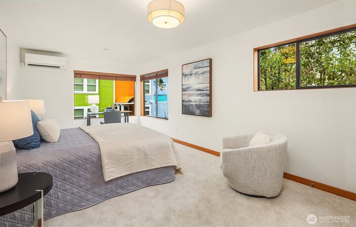 Property Photo:  2423 NE 75th Street  WA 98103 
