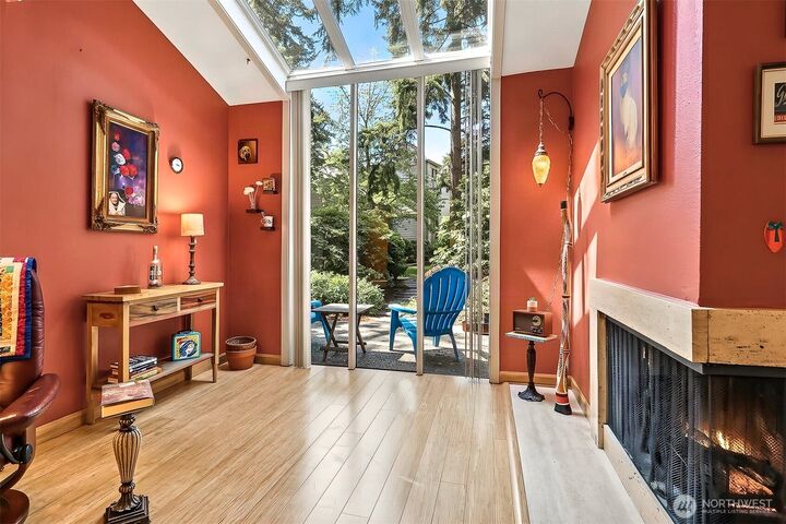 Property Photo:  13730  15th Avenue NE F105  WA 98125 