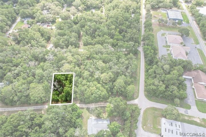 Property Photo:  751 S Norma Avenue  FL 34453 