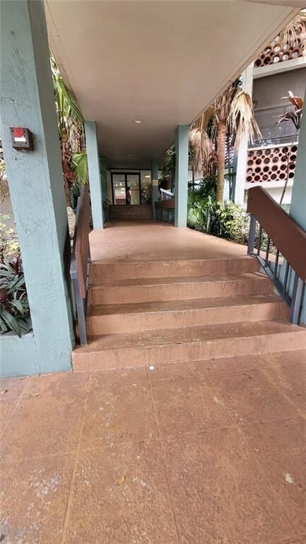Property Photo: 4222 Inverrary Boulevard 4206 FL 33319