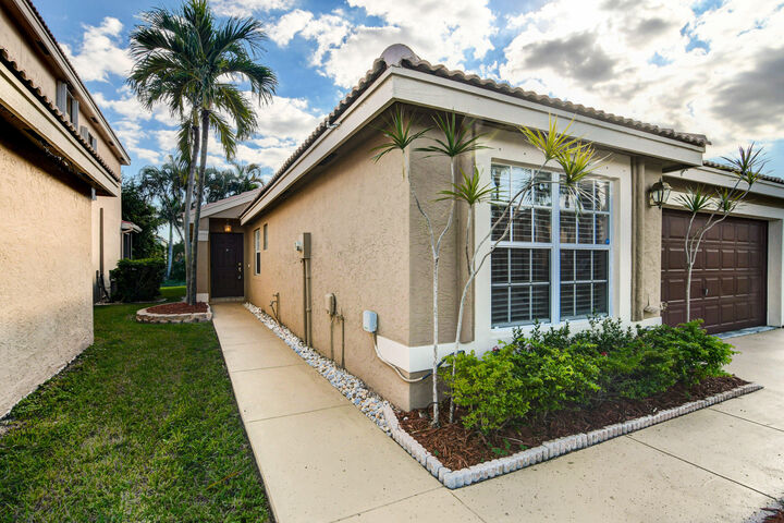 Property Photo: 3574 Danbury Court FL 33436