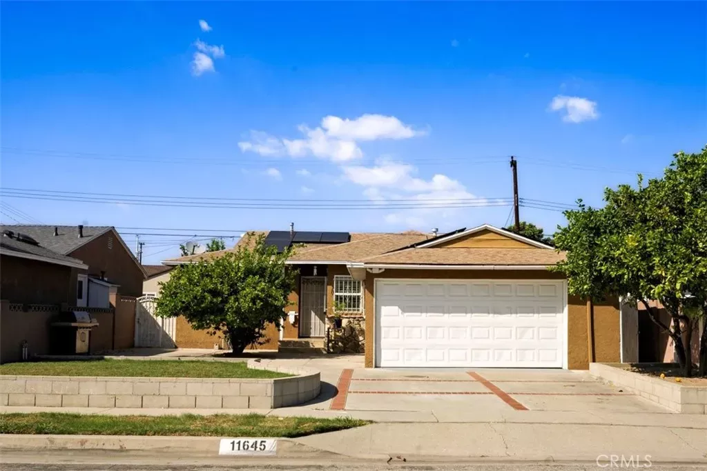 Property Photo: 11645 Faculty Dr CA 90650