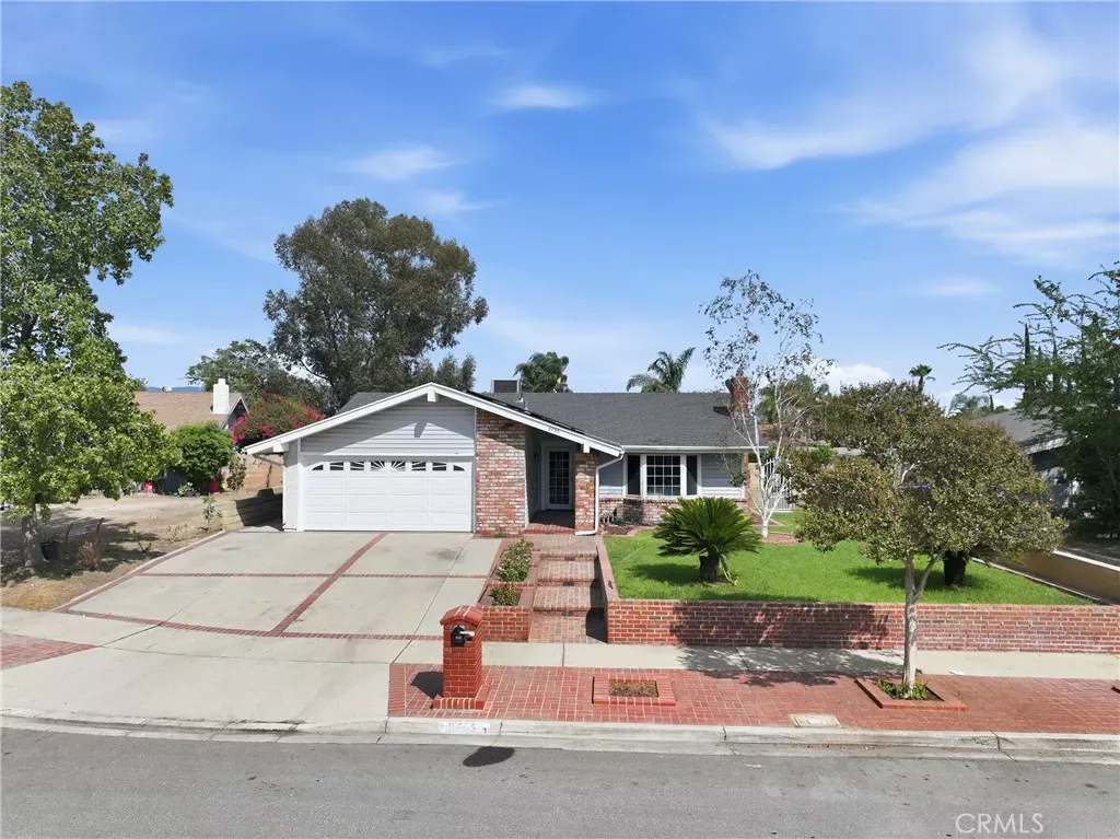 Property Photo: 8755 Tangelo CA 92335