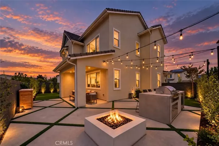 Property Photo:  770 Crested Lark  CA 92694 