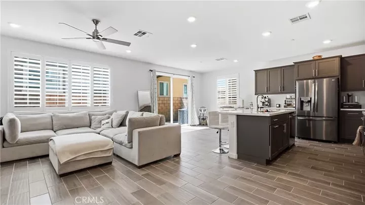 Property Photo:  16281 Castello Lane 2  CA 92336 