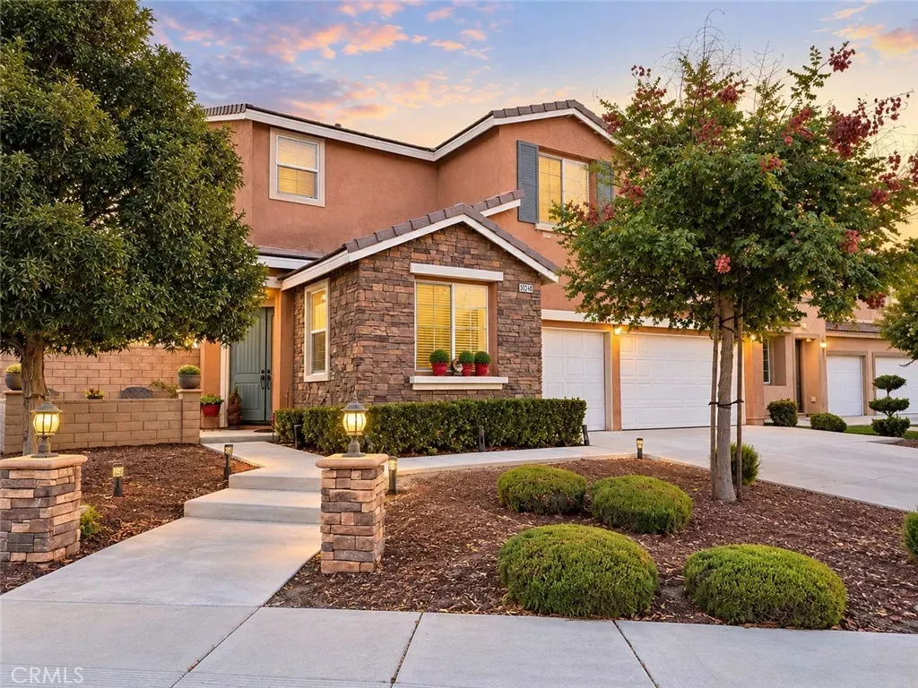 Property Photo:  30249 Goldenrain Drive  CA 92584 