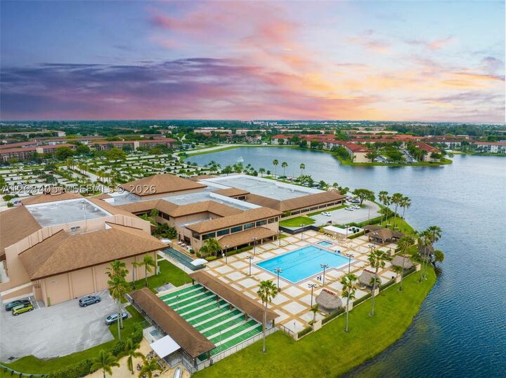 Property Photo:  1100 SW 130th Ave 112H  FL 33027 