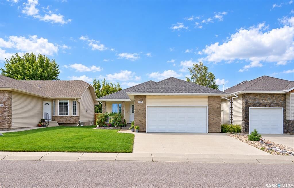 Photo de la propriété:  115 Martin Crescent  SK S7T 0A1 