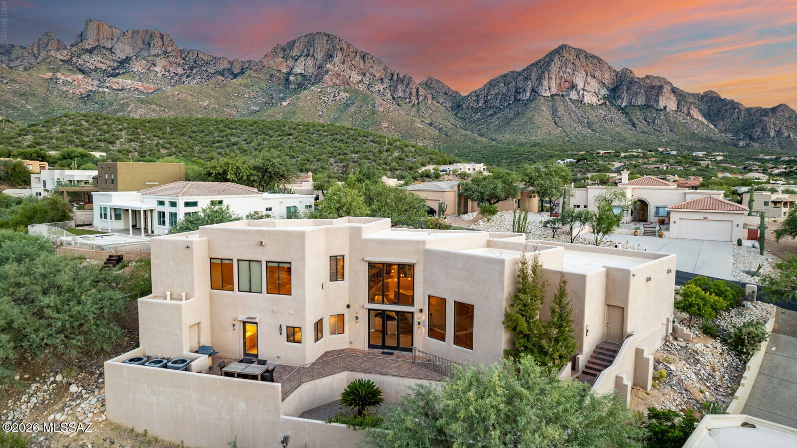 Property Photo:  1751 E Buck Ridge Place  AZ 85737 