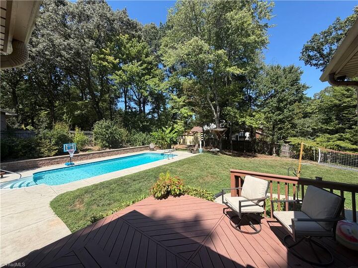 Property Photo:  4400 Oak Hollow Drive  NC 27265 