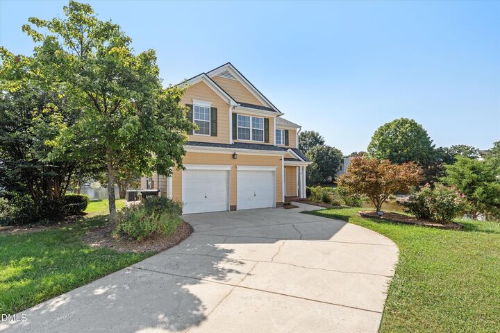 Property Photo:  6 Spinnaker Court  NC 27703 