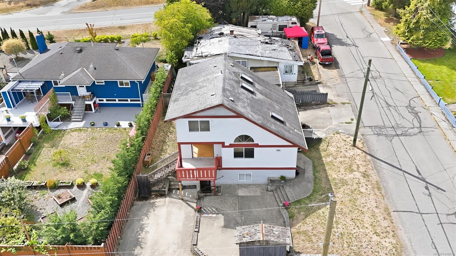 Property Photo:  9815 Cedar St  BC V0R 1K0 