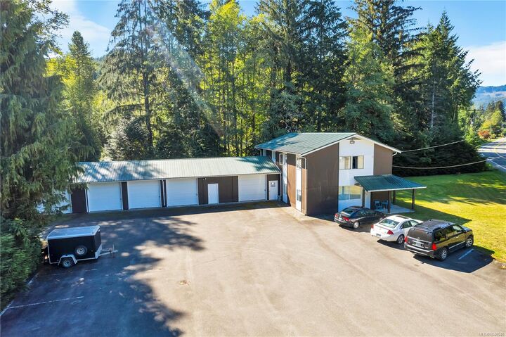 Property Photo:  1260 Sayward Rd  BC V0P 1R0 