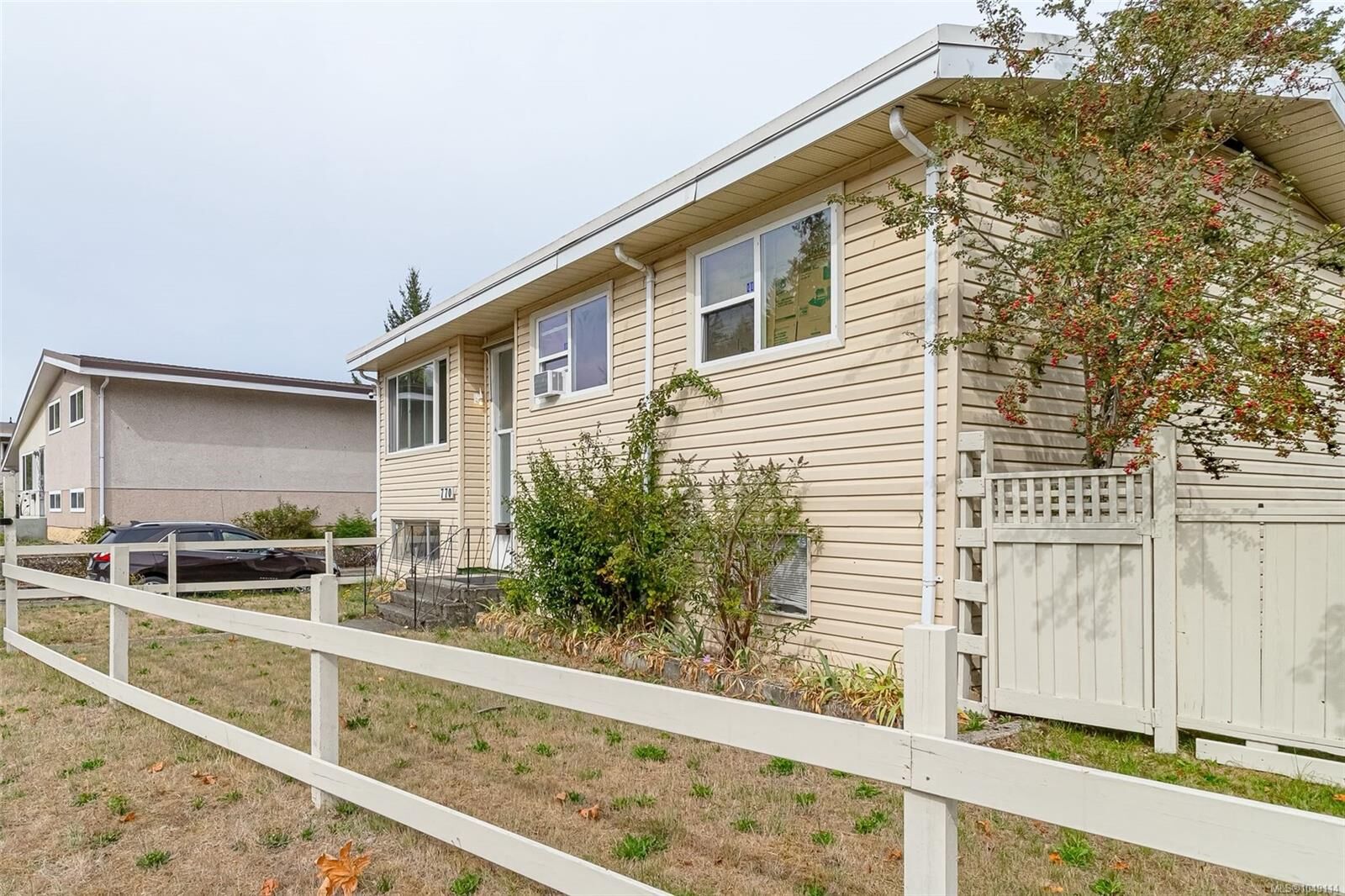 Property Photo:  770 Government St  BC V9L 1B2 