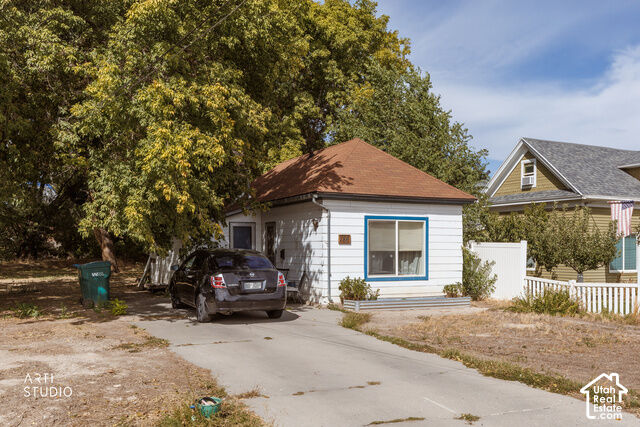 Property Photo: 186 W 600 N UT 84043