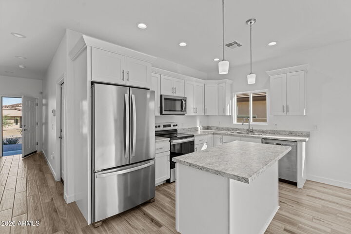 Property Photo:  735 N Don Frank Lane  AZ 85390 