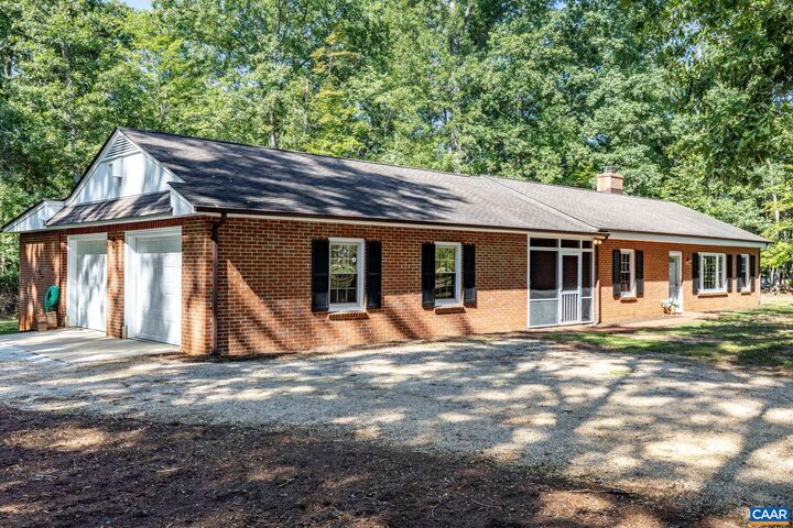 Property Photo:  3149 Burnley Station Rd  VA 22923 