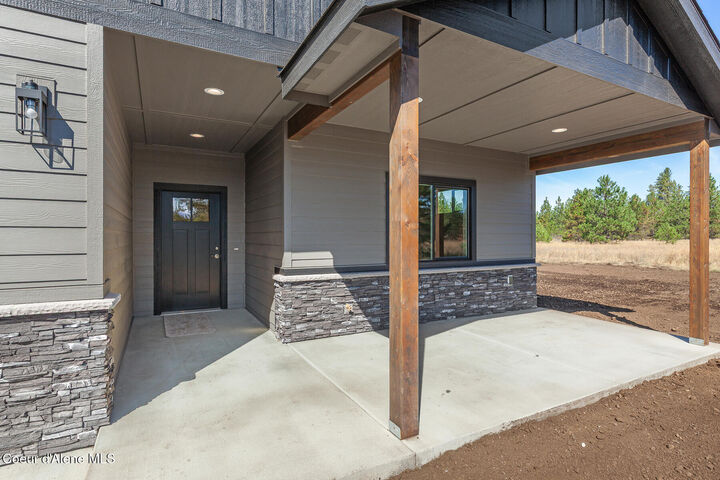 Property Photo:  26979 Asulkan Street  ID 83801 