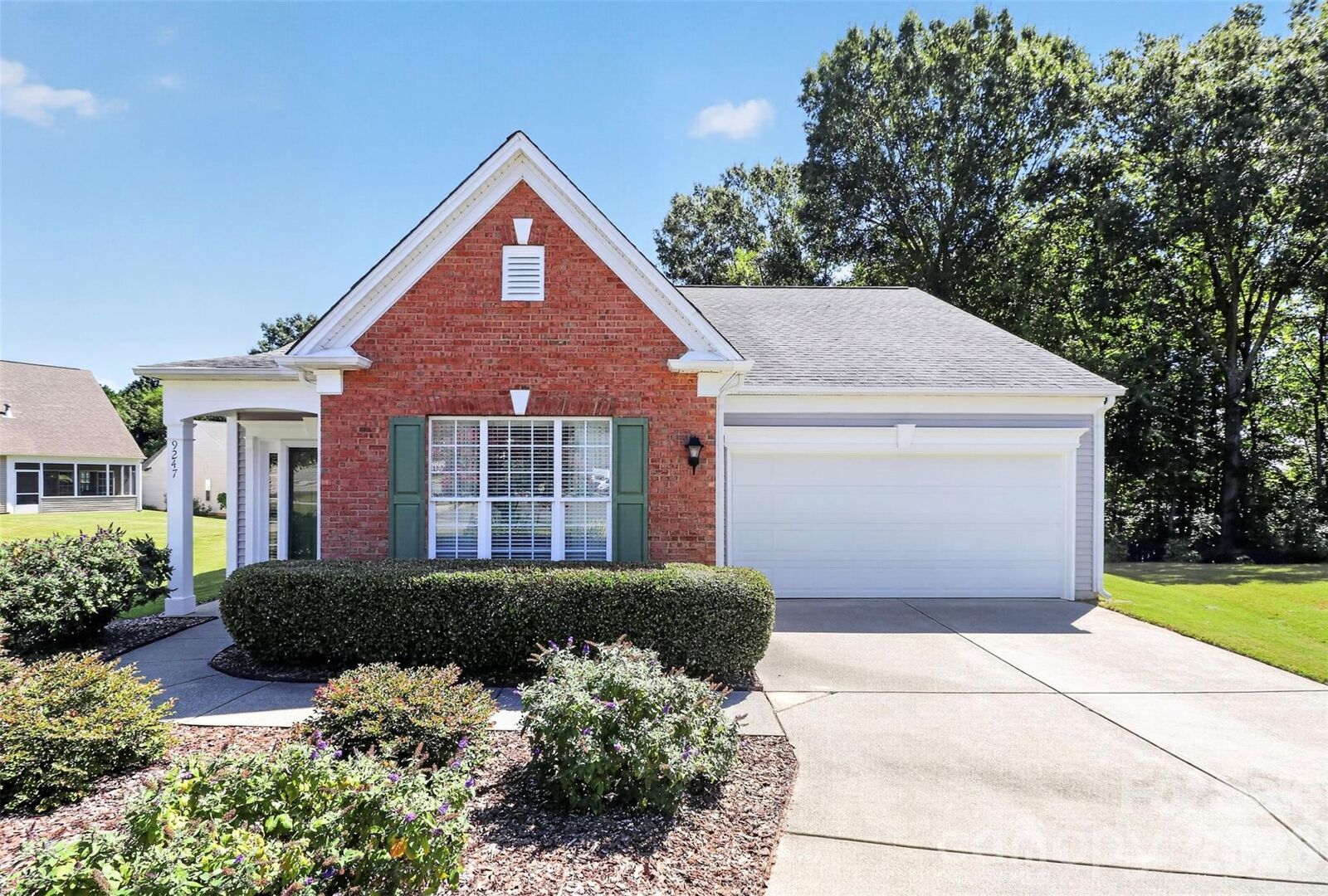 Property Photo: 9247 Elrose Place NC 28277