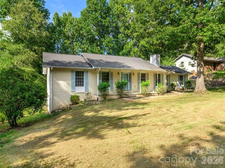 Property Photo:  209 Trappers Trail  NC 28739 