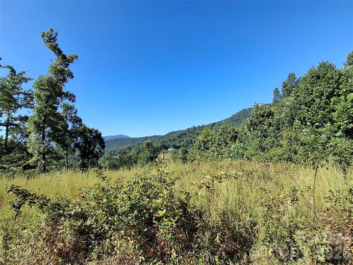 Property Photo:  1 River Crest  NC 28714 
