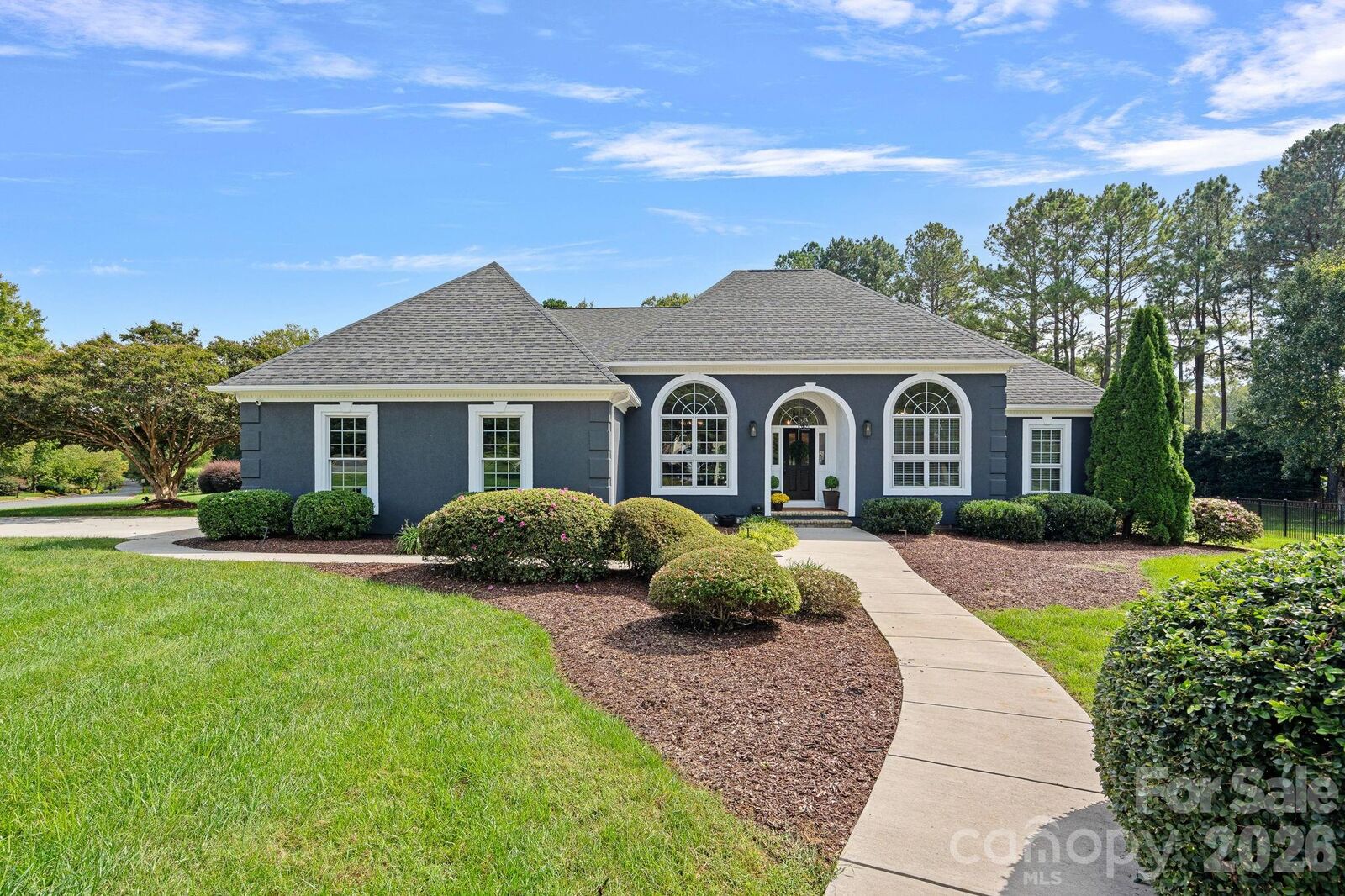 Property Photo:  18806 Boundary Oaks Court  NC 28036 