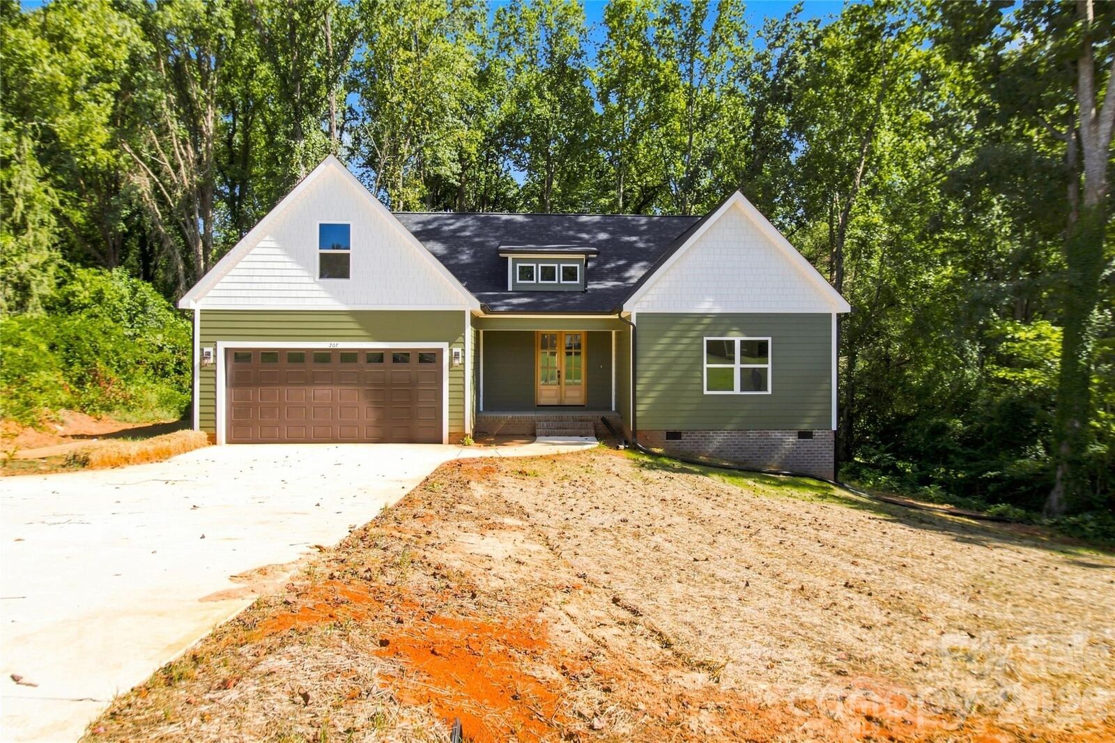 Property Photo:  207 Country Club Road  NC 28150 