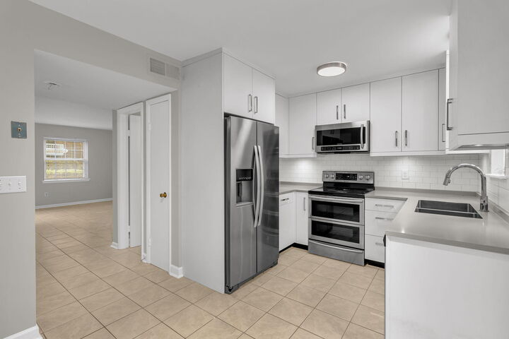 Property Photo: 21 Rivers Point Row # 8H SC 29412
