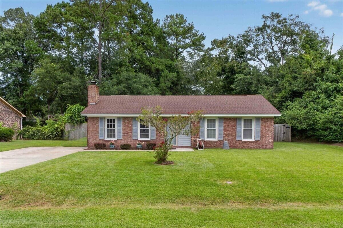 Property Photo:  613 Brailsford Boulevard  SC 29485 