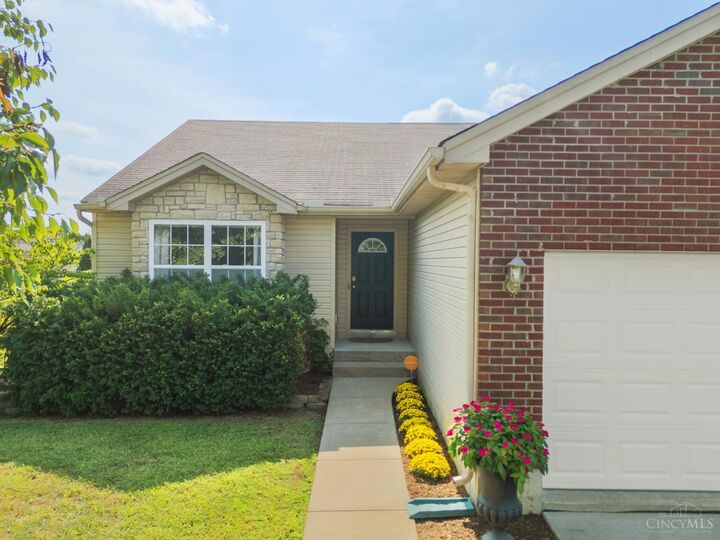Property Photo:  4965 Chandler Crossing  OH 45044 