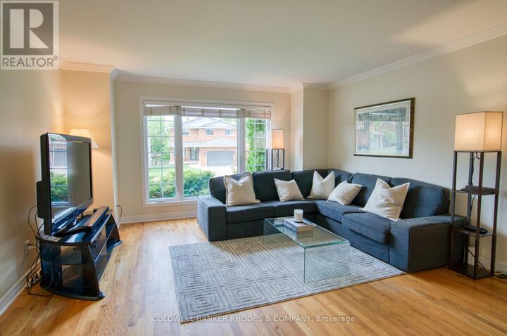 Photo de la propriété:  1349 Gaultois Avenue  ON K1C 6G5 